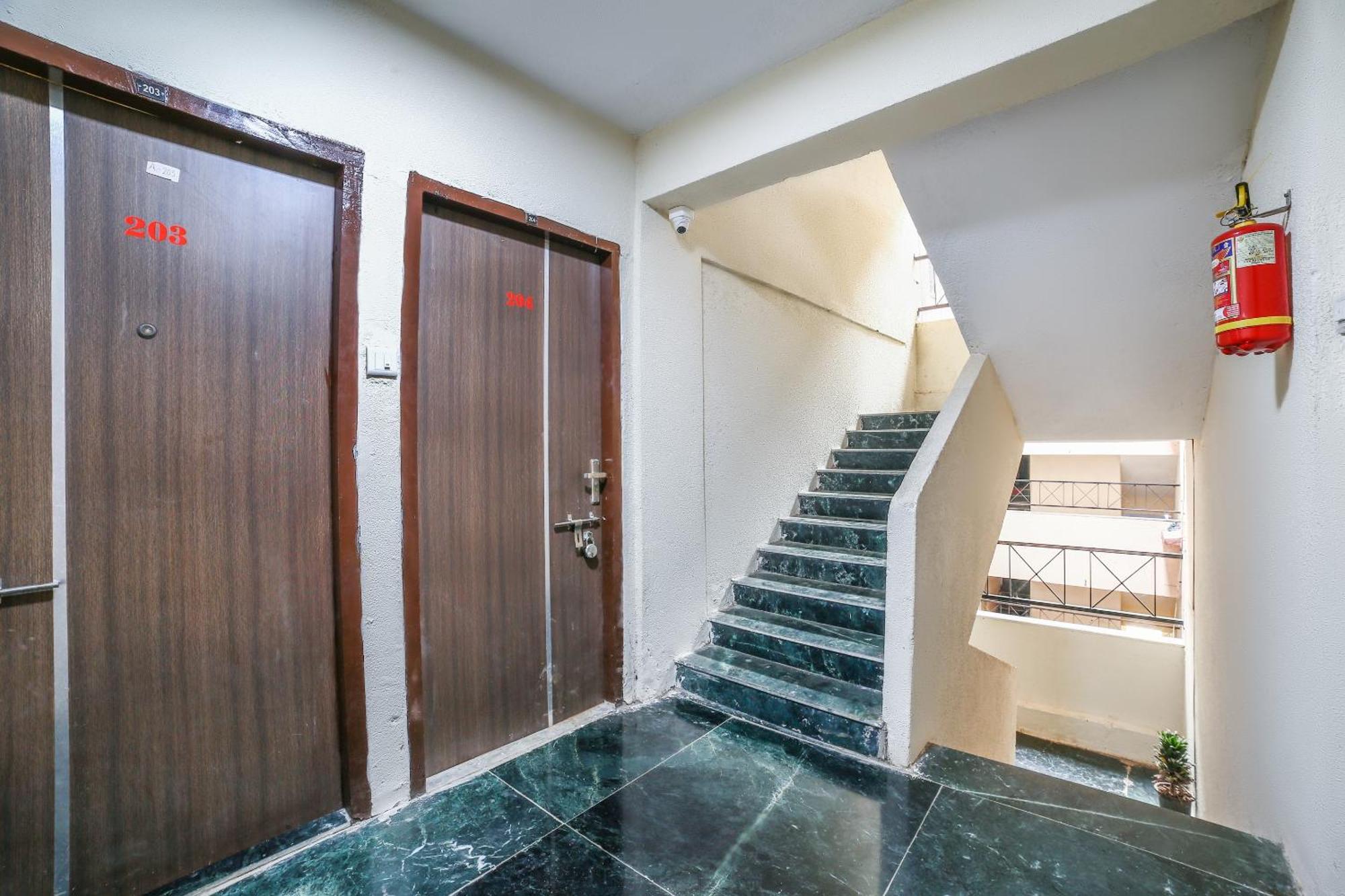 Gorhe Hotel O Megha Villa מראה חיצוני תמונה